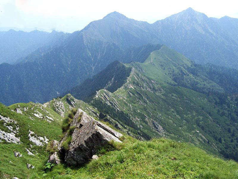 岷山